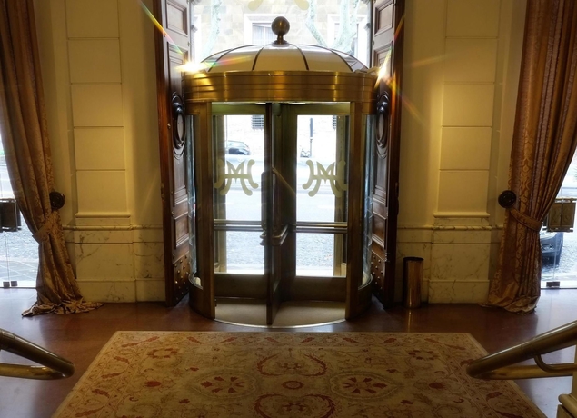 Imagen de los interiores del Hotel Majestic Rome. Foto 12