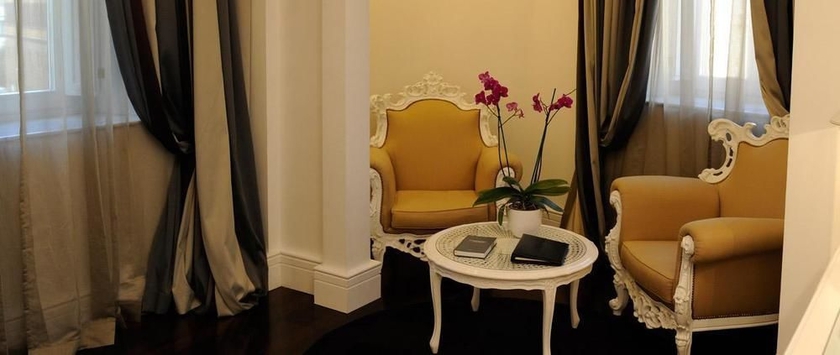 Imagen de la habitación del Hotel Majestic Rome. Foto 6