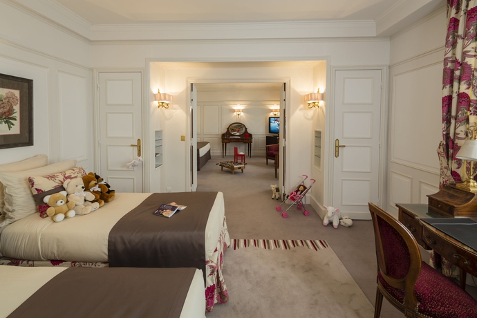 Imagen de la habitación del Hotel Majestic Spa Paris. Foto 6