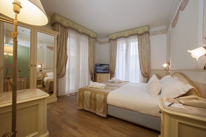 Imagen de la habitación del Hotel Majestic Toscanelli. Foto 3