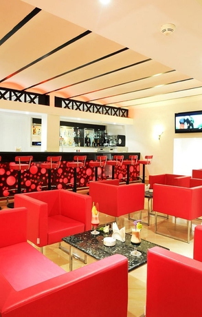 Imagen del bar/restaurante del Hotel Majestic, Tunis. Foto 3