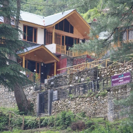 Imagen de los interiores del Hotel Majestic View Cottages, Banjar. Foto 15