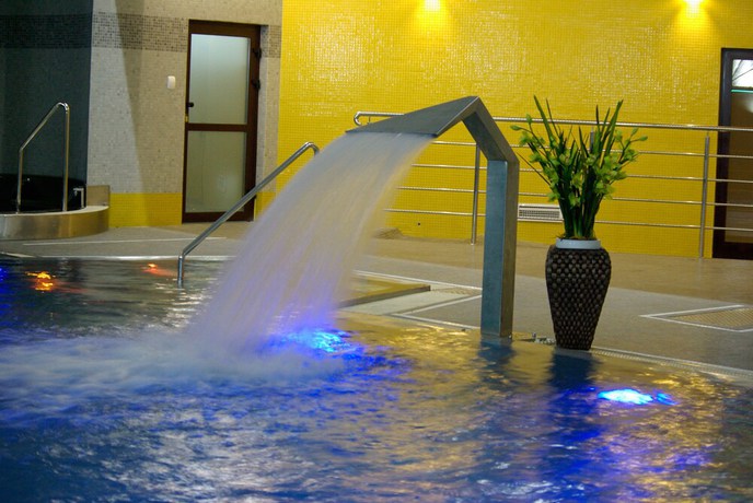 Imagen de la piscina del Hotel Majewski Hotel and SPA. Foto 18