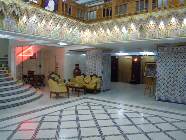 Imagen de los interiores del Hotel Majliss. Foto 12