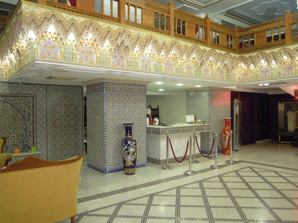 Imagen de los interiores del Hotel Majliss. Foto 13