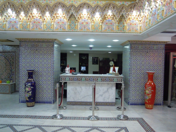 Imagen de los interiores del Hotel Majliss. Foto 15