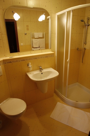 Imagen de la habitación del Hotel Majolika. Foto 10