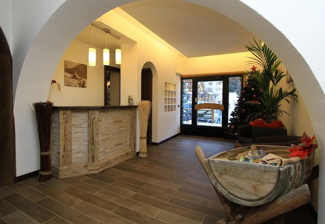 Imagen de los interiores del Hotel Majon De Sabin. Foto 15