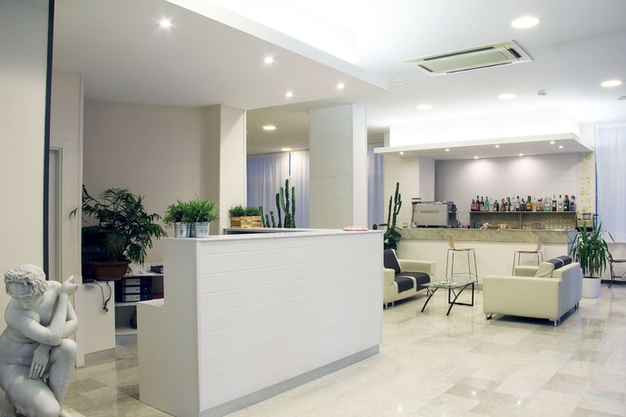 Imagen de los interiores del Hotel Major, Cattolica. Foto 15