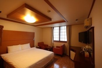 Imagen de la habitación del Hotel Major, Jeju. Foto 12