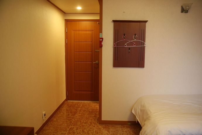 Imagen de la habitación del Hotel Major, Jeju. Foto 14