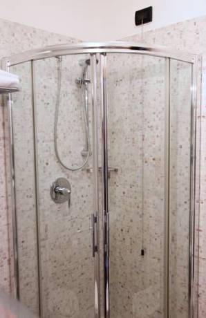 Imagen de la habitación del Hotel Majorana. Foto 11