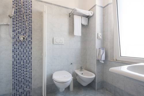 Imagen de la habitación del Hotel Majorca, Gabicce Mare. Foto 2