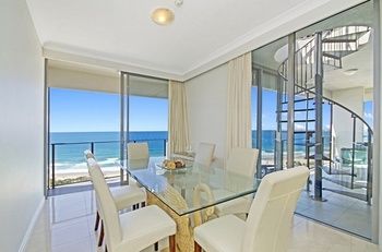 Imagen de los exteriores del Hotel Majorca Isle Beachside Resort. Foto 6