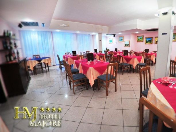 Imagen del bar/restaurante del Hotel Majore. Foto 5