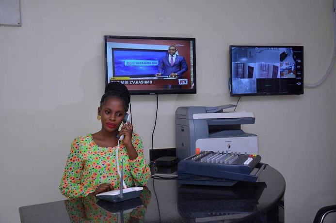 Imagen de los interiores del Hotel Mak-Queen. Foto 17