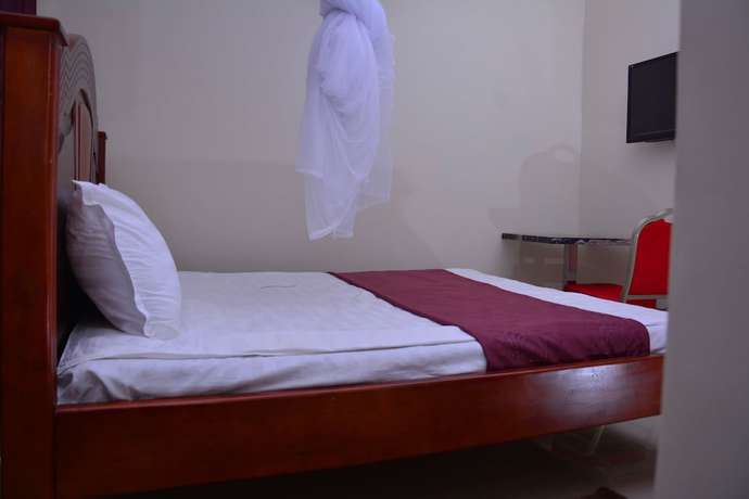 Imagen de la habitación del Hotel Mak-Queen. Foto 13