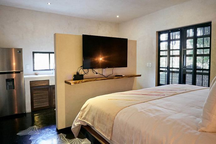 Imagen de la habitación del Hotel Maka Boutique. Foto 15