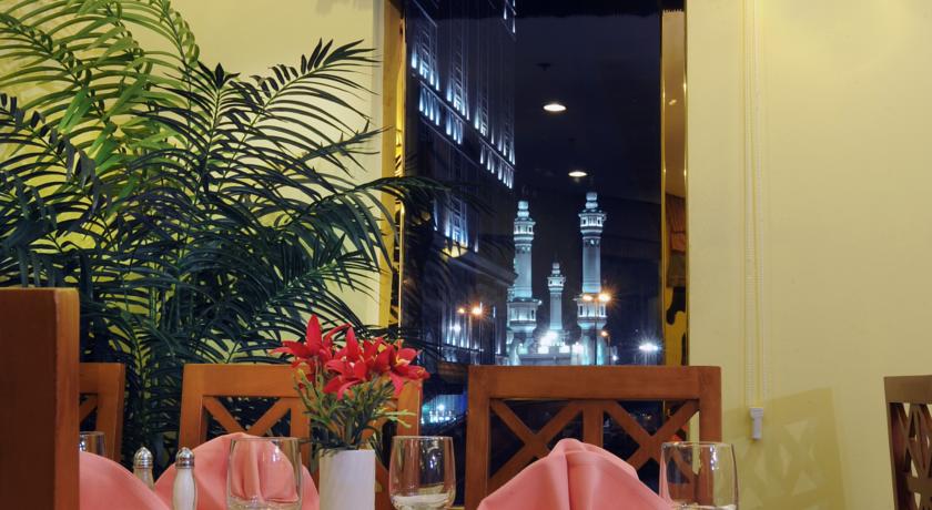 Imagen del bar/restaurante del Hotel Makarem Ajyad Makkah. Foto 4