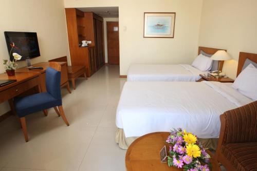 Imagen de la habitación del Hotel Makassar Golden. Foto 7