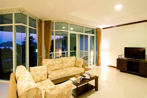 Imagen de la habitación del Hotel Makathanee Resort. Foto 10