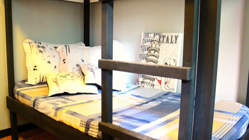 Imagen de la habitación del Hotel Makati Budget. Foto 2