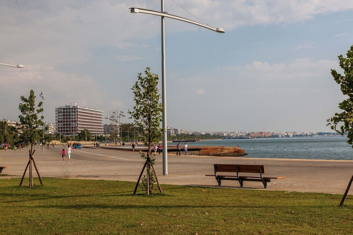 Imagen de los exteriores del Hotel Makedonia Palace. Foto 19