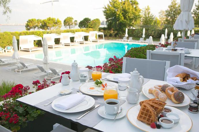 Imagen del bar/restaurante del Hotel Makedonia Palace. Foto 5