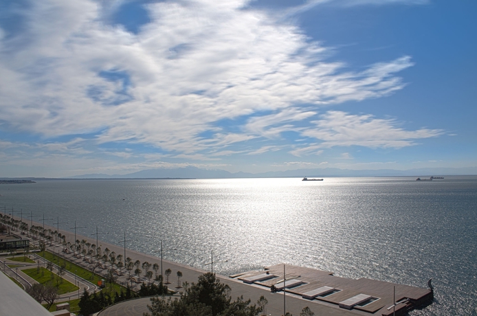 Imagen de los exteriores del Hotel Makedonia Palace. Foto 20