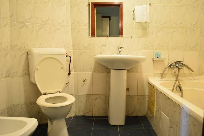 Imagen general del Hotel Makepe Palace. Foto 10