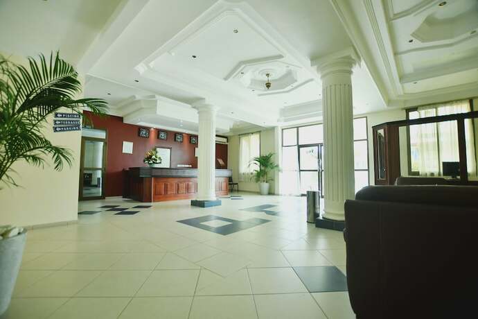 Imagen general del Hotel Makepe Palace. Foto 14