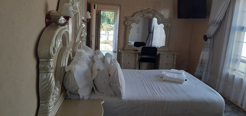 Imagen de la habitación del Hotel Makhadzi's Cloud Lodge. Foto 25