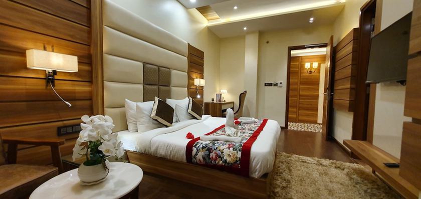 Imagen de la habitación del Hotel Makhan Residency. Foto 7