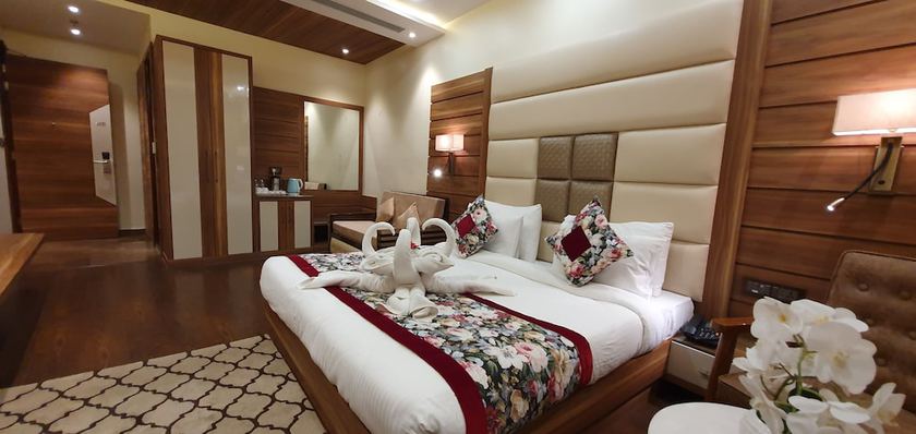 Imagen de la habitación del Hotel Makhan Residency. Foto 18