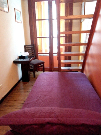 Imagen de la habitación del Hotel Maki Hostels and Suites Valparaiso. Foto 11