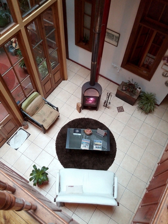 Imagen de los interiores del Hotel Maki Hostels and Suites Valparaiso. Foto 19