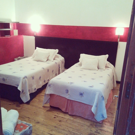 Imagen de la habitación del Hotel Maki Hostels and Suites Valparaiso. Foto 17