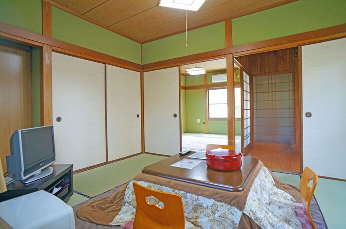 Imagen de la habitación del Hotel Makibanoie. Foto 30