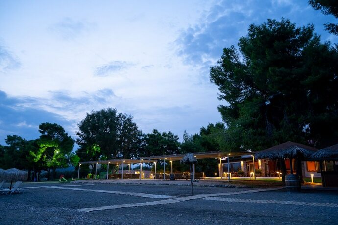 Imagen general del Hotel Makis Inn Resort. Foto 4