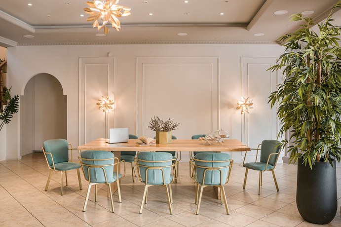 Imagen de los interiores del Hotel Makis Skala. Foto 19