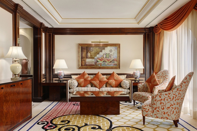 Imagen de los interiores del Hotel Makkah. Foto 15