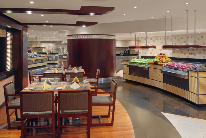 Imagen del bar/restaurante del Hotel Makkah. Foto 3