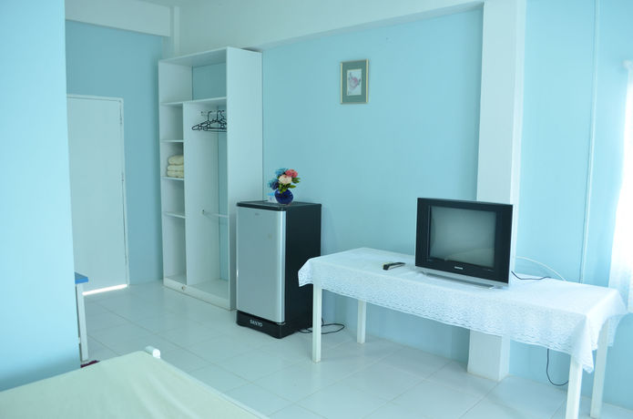 Imagen de la habitación del Hotel Makmai Villa. Foto 4