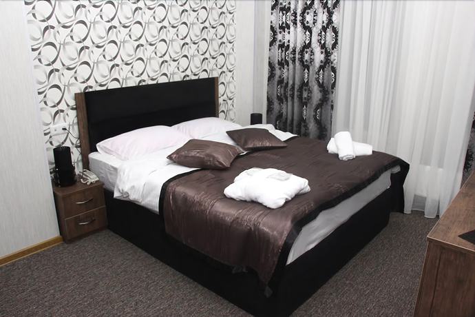 Imagen de la habitación del Hotel Makona. Foto 6