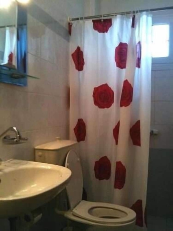 Imagen de la habitación del Hotel Makris Apartments. Foto 5