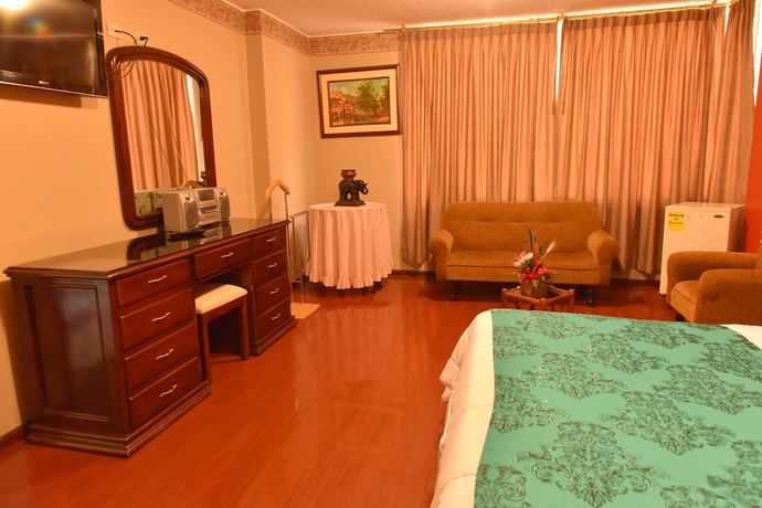 Imagen de la habitación del Hotel Makroz. Foto 2