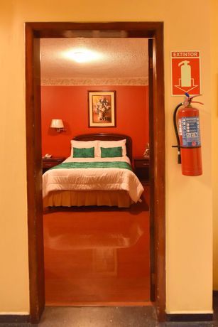 Imagen de la habitación del Hotel Makroz. Foto 6