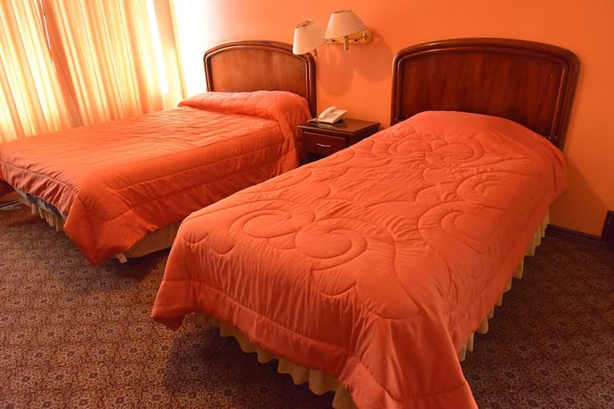 Imagen de la habitación del Hotel Makroz. Foto 19