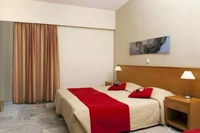 Imagen general del Hotel Makryammos Bungalows. Foto 10