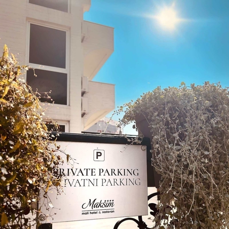 Imagen general del Hotel Maksim, Herceg Novi. Foto 2